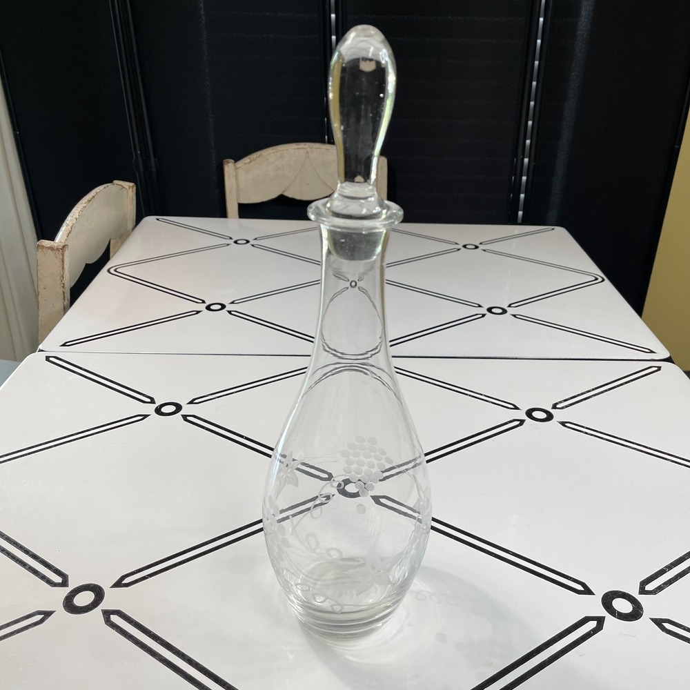 VTG‎ Glass Wine Decanter Etched Grapes & Flowers 15.5" H Barware Slight Wobble
